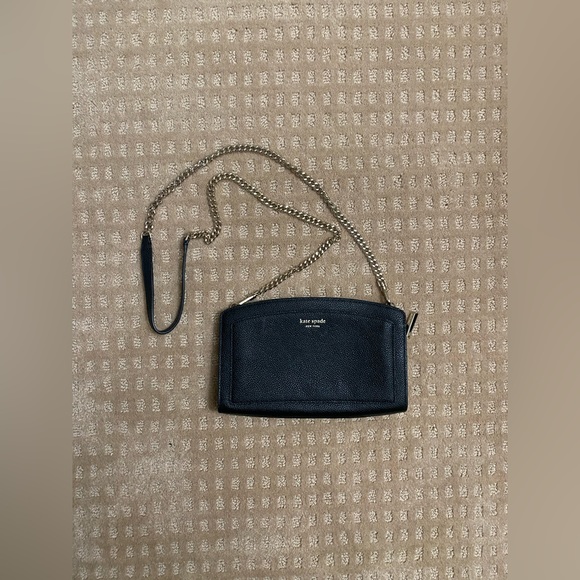 Kate Spade Chain Crossbody - Picture 1 of 5